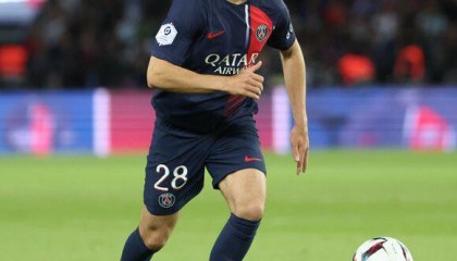 罗马诺：皇家社会正在与巴黎圣日耳曼就索莱尔转会进行谈判